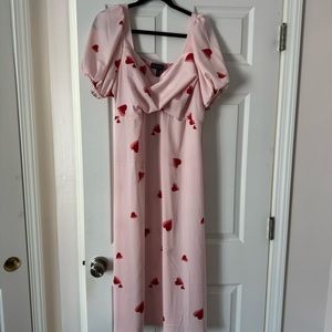 Eloquii Valentines puff sleeve satin dress